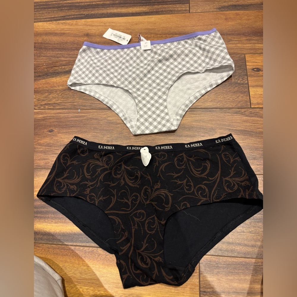 NWT size small bundle